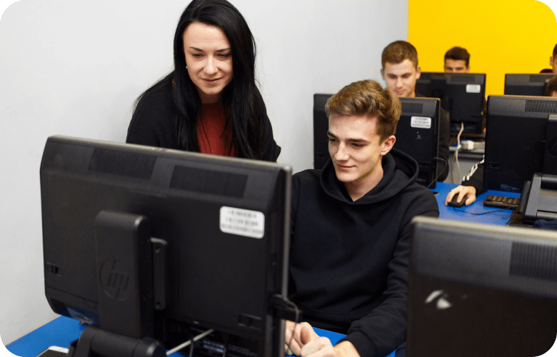 Помощь преподавателей